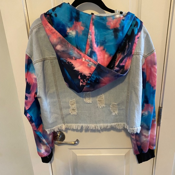 Denim jacket with hood - Picture 4 of 4